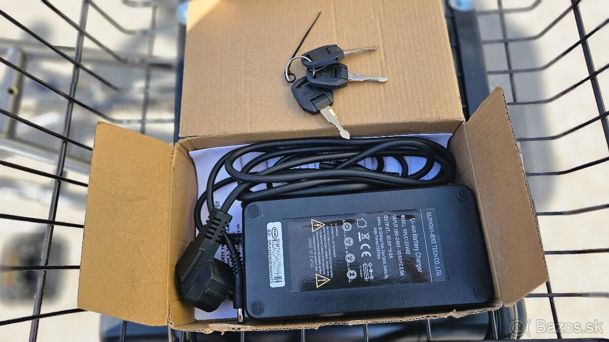 LIBERTY COMFY E-Trojkolka 24" 7spd Disk - 14