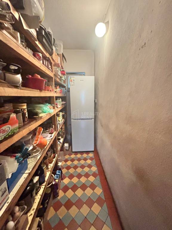 Predaj pôvodného RD v pokojnej časti Budatínska Lehota - 14