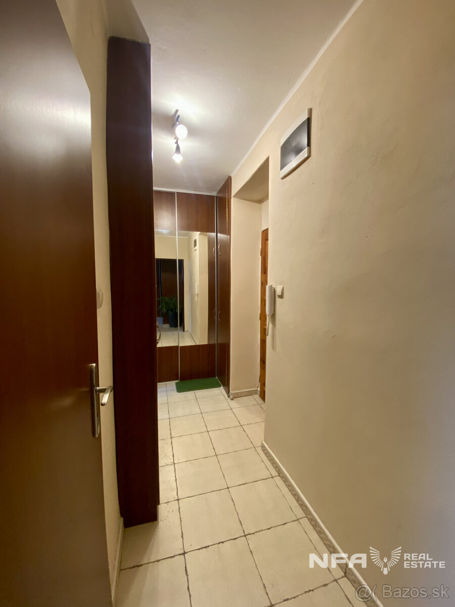 Moderný a kompletne zariadený 2-izbový byt v Novej Bani - 14