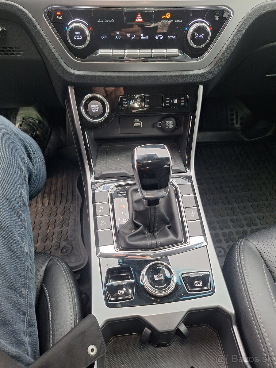 SsangYong Korando 1.5 Turbo e-XGI 163k Premium A/T - 14