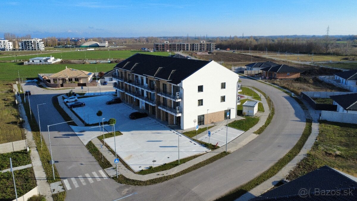 Kompletne zariadený 2 izbový byt v novostavbe, parkovanie - 14