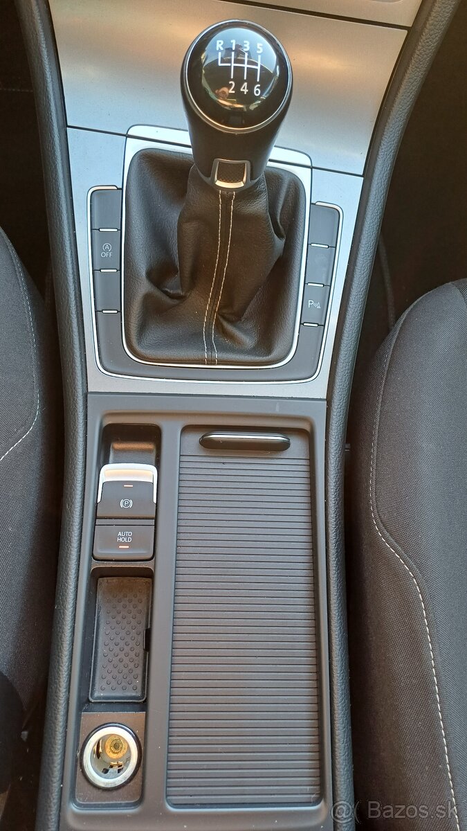 Volkswagen Golf VII Variant 2.0 TDI - 14