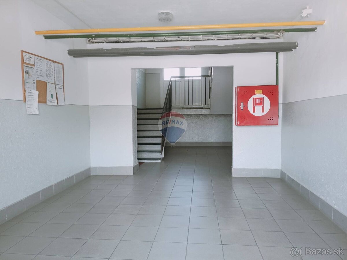 3izbový byt s balkónom a rýchlou dostupnosťou na D1 - 14