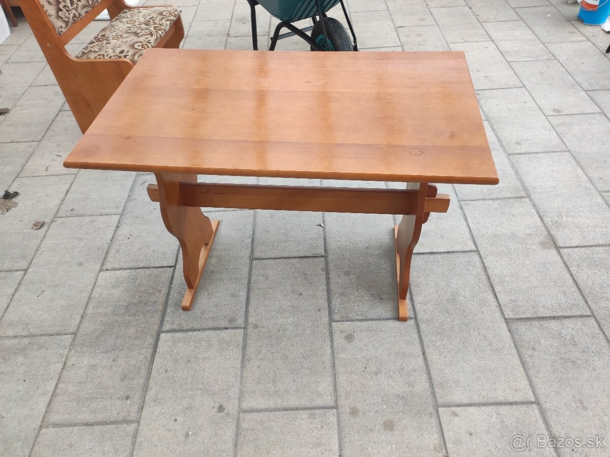 Jedálenský stôl - 14