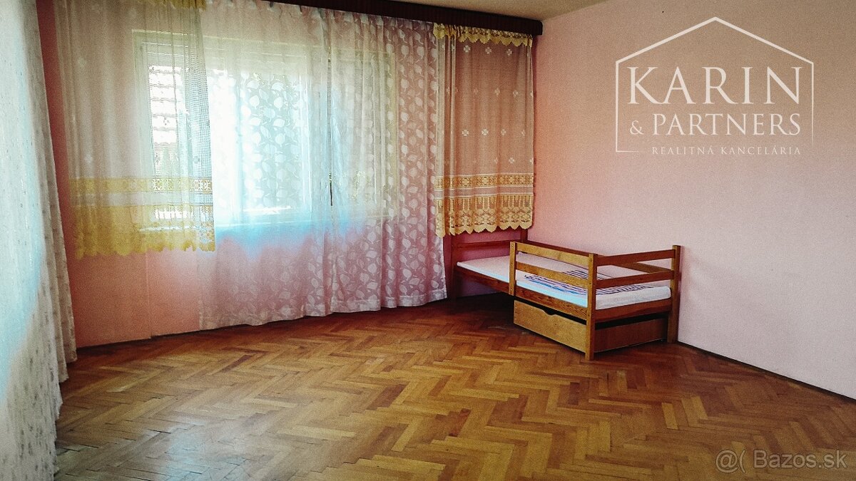 NA PREDAJ 7 izbový rodinný dom, Bánov - 14