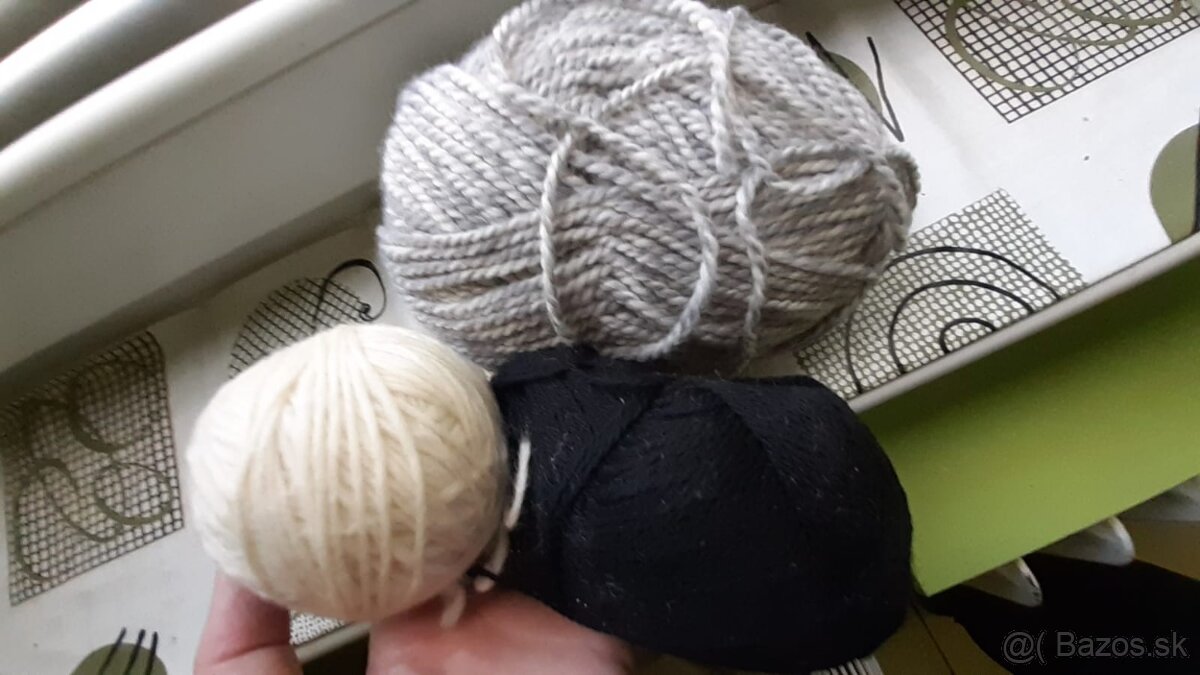 Rôzne priadze - retro zásoby, vlna, zmesi, rôzne farby - 14