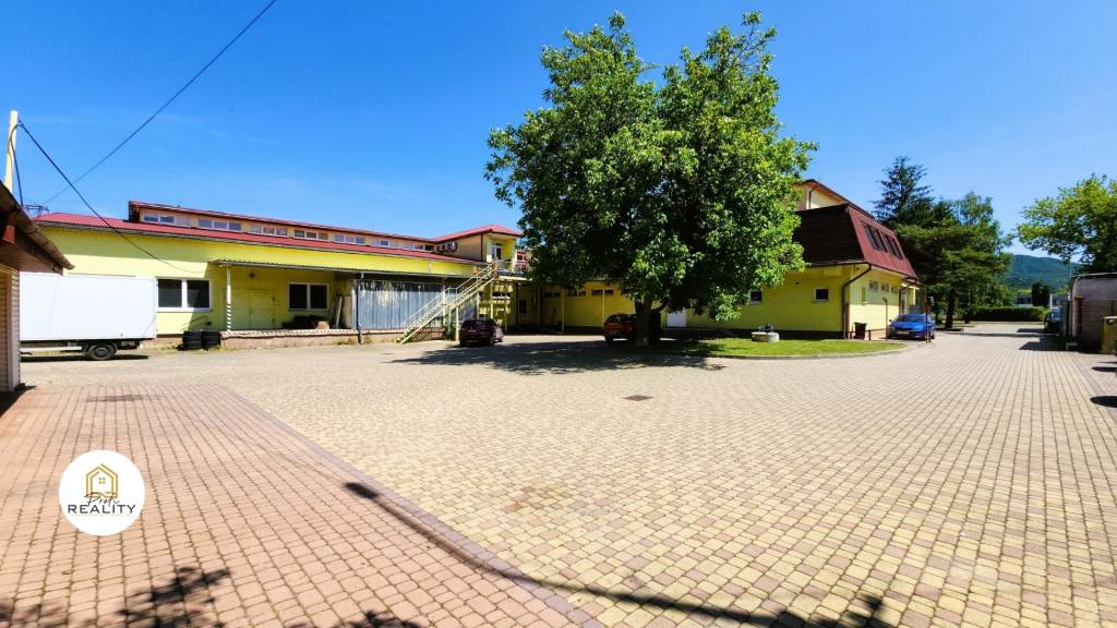 PREDAJ | Obchodný priestor FAMM | 1600 m² v centre kom. zóny - 14