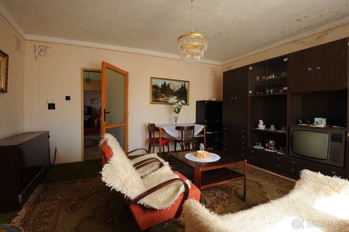 4 izbový poschodový rodinný dom na predaj - 14