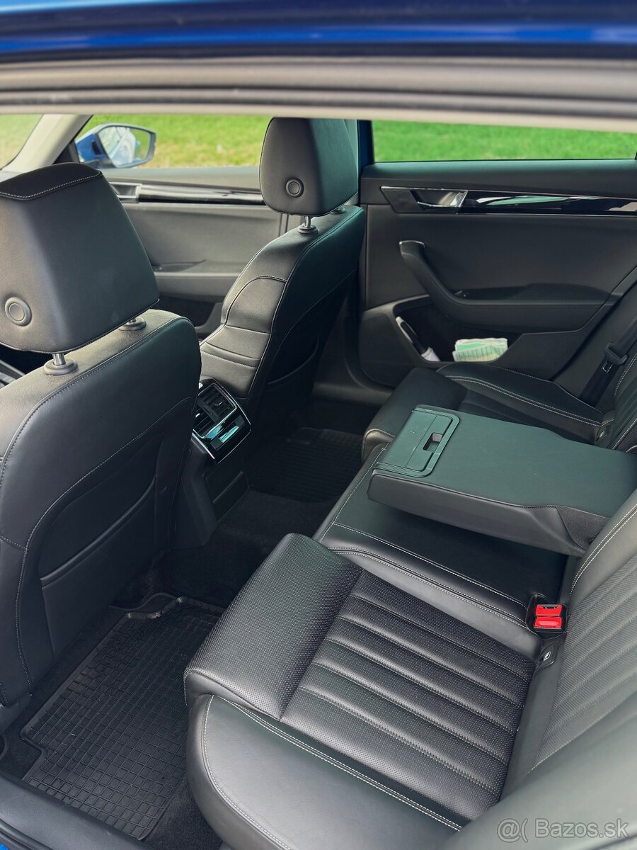 Škoda Superb Combi 2.0 TDI L&K DSG - 14