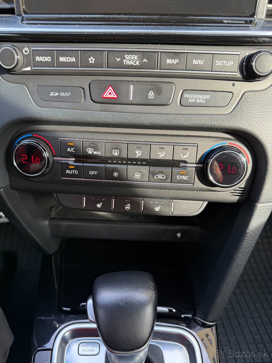 ia Ceed SW 1.6 CRDi 100 kW – First Edition A/T - 14