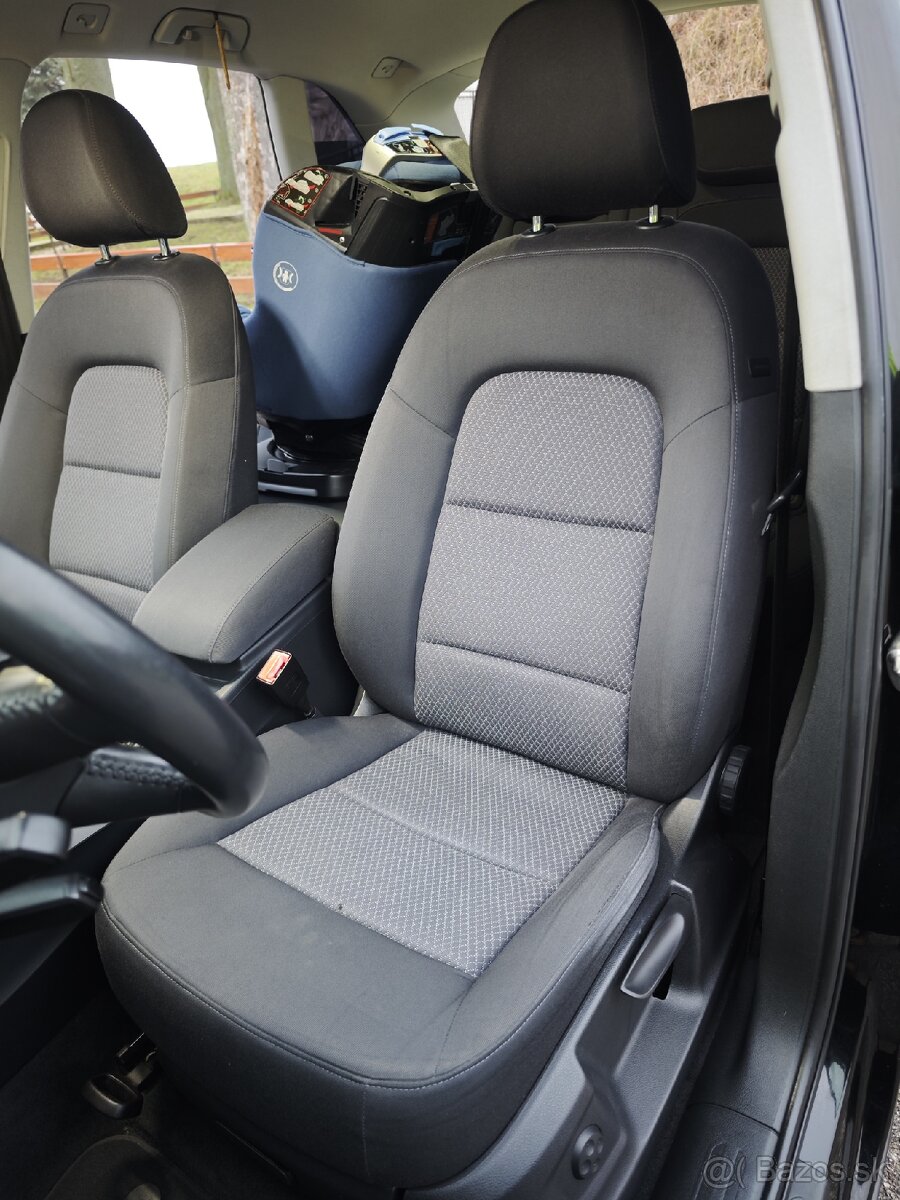 Audi Q5 facelift 2.0 TDi automat QUATTRO
- 14