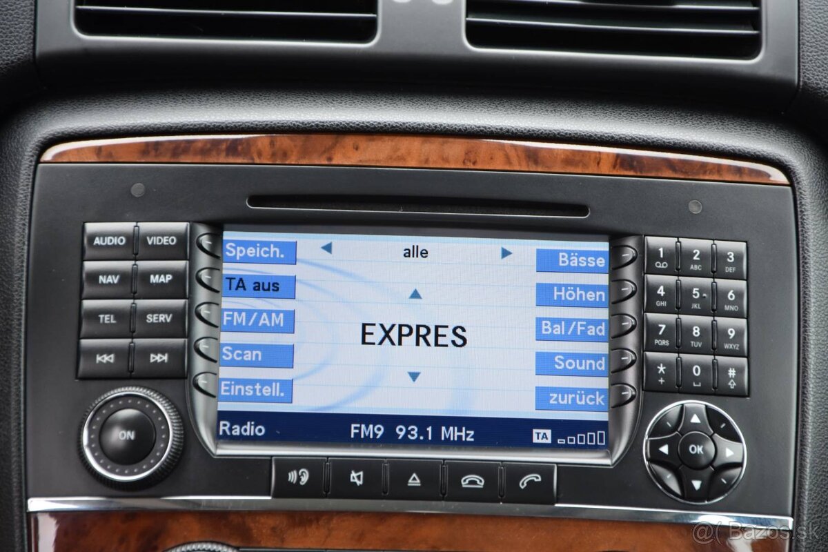 Mercedes-Benz R trieda 500 4-matic - 14