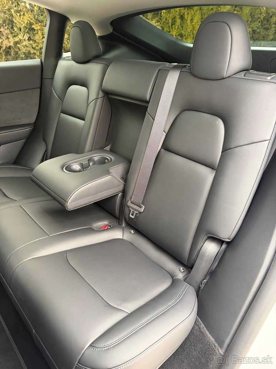 TESLA MODEL Y FACELIFT LONG RANGE DUAL MOTOR BLACK PACKET 4× - 14