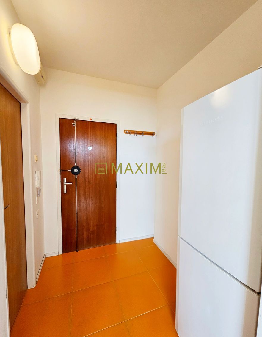 Ponúkame na predaj dvojgarsónku na Blagoevovej ulici v Brati - 14