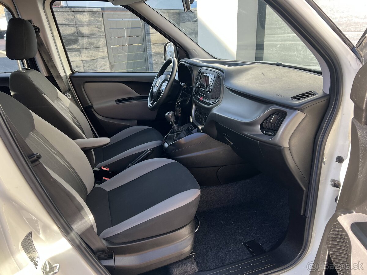 Fiat Doblo 1.4i 70kw Panorama 5-miest - 14