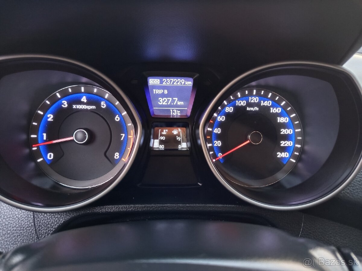 Hyundai i30 1.4i LPG - 14