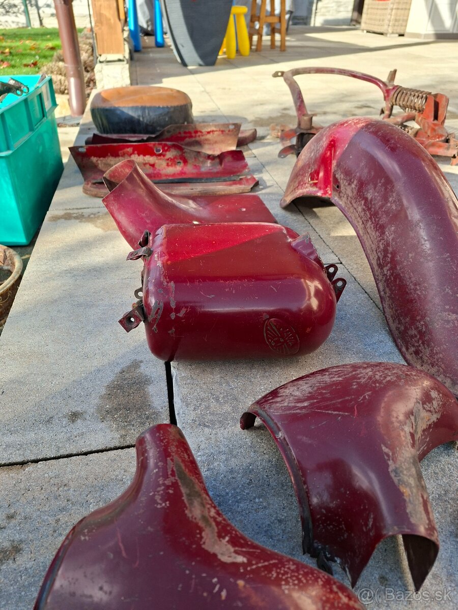 Jawa 555, verzia s revmaplechmi - 14