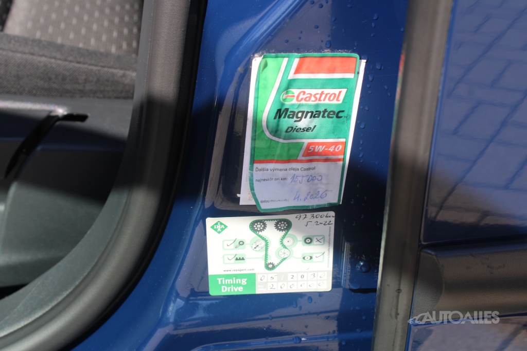 Škoda Octavia 1,6 MPi 75 kW TOUR - 14