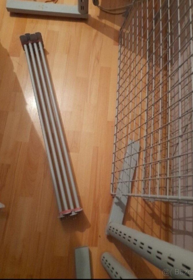 Regál kovový variabilný - 14