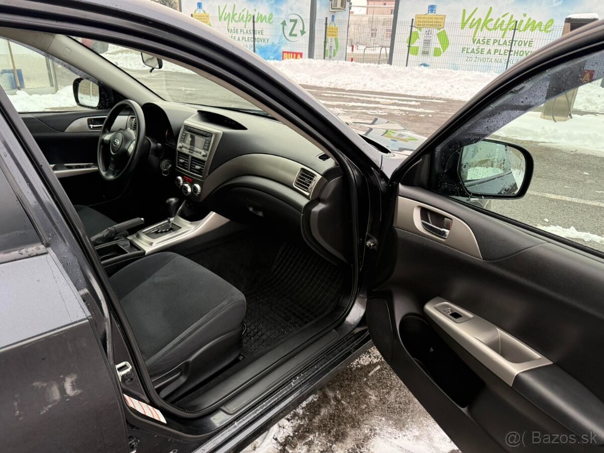 Subaru Impreza 2010 Benzín Automat - 14