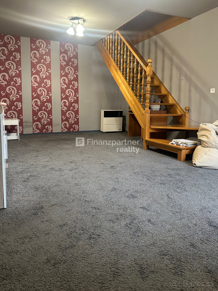 Rodinný dom s pozemkom 995 m², Vlčany, Šaľa - 14