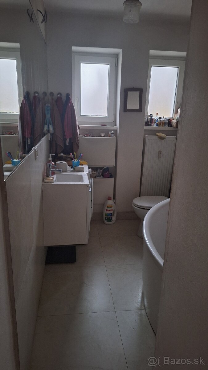 Predám 3 izbový byt - 14