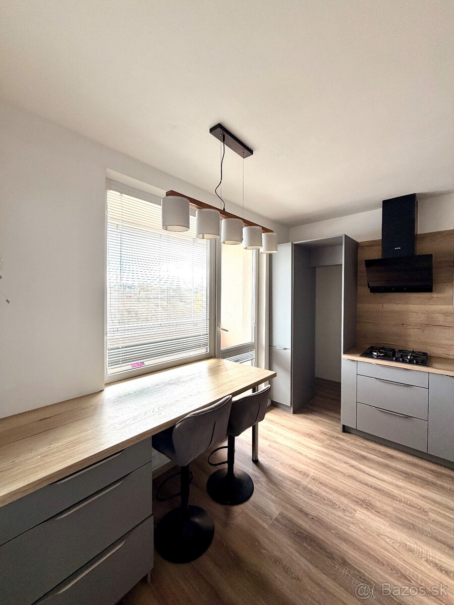 3 izbový byt po rekonštrukcii SNP - 14