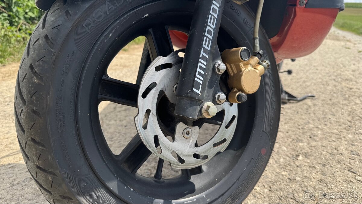 Skúter cpi 49cm3 - 14