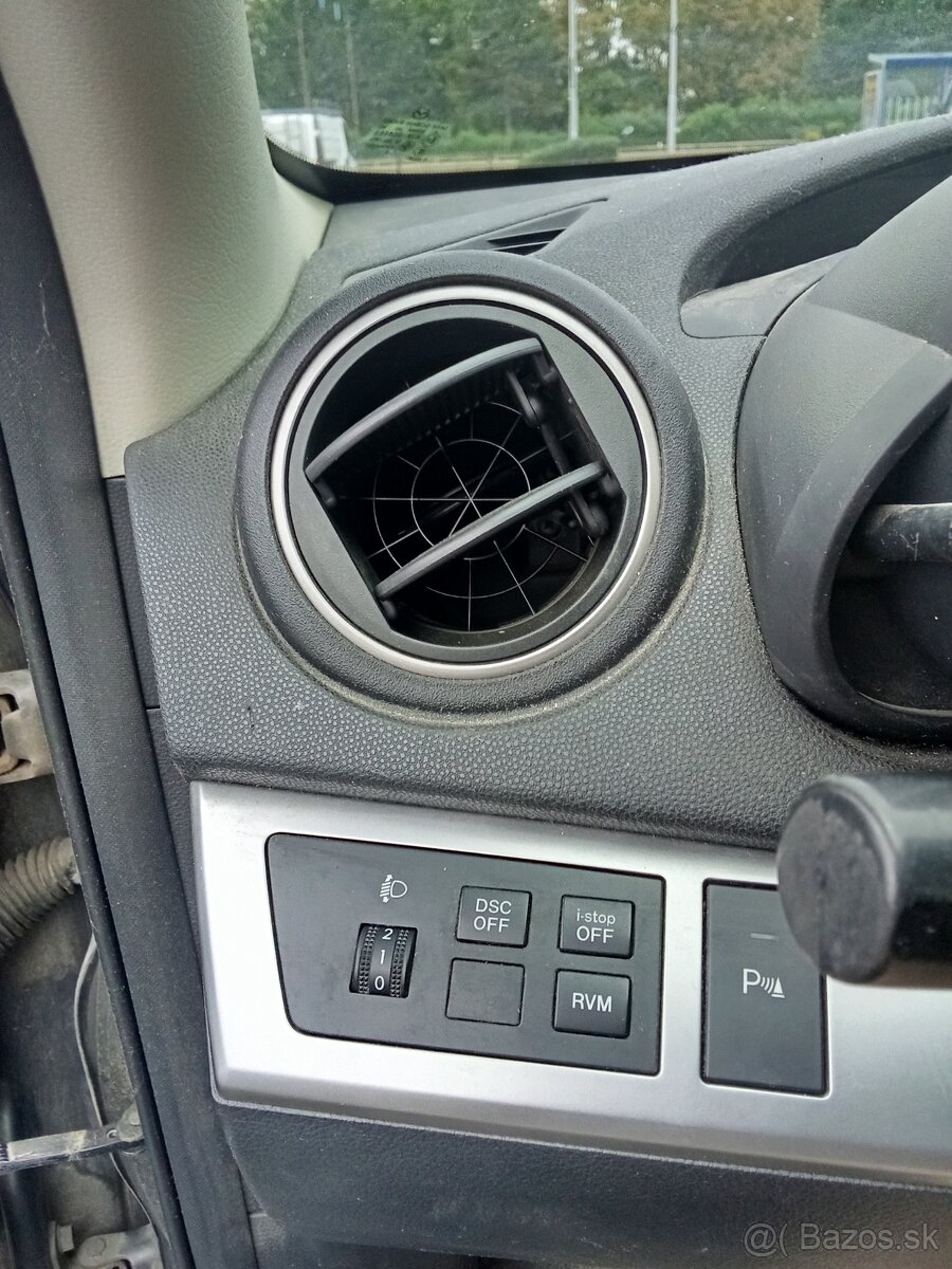 Mazda 3 2.0 111kw 2009 benzín 6 rychlosti - 14