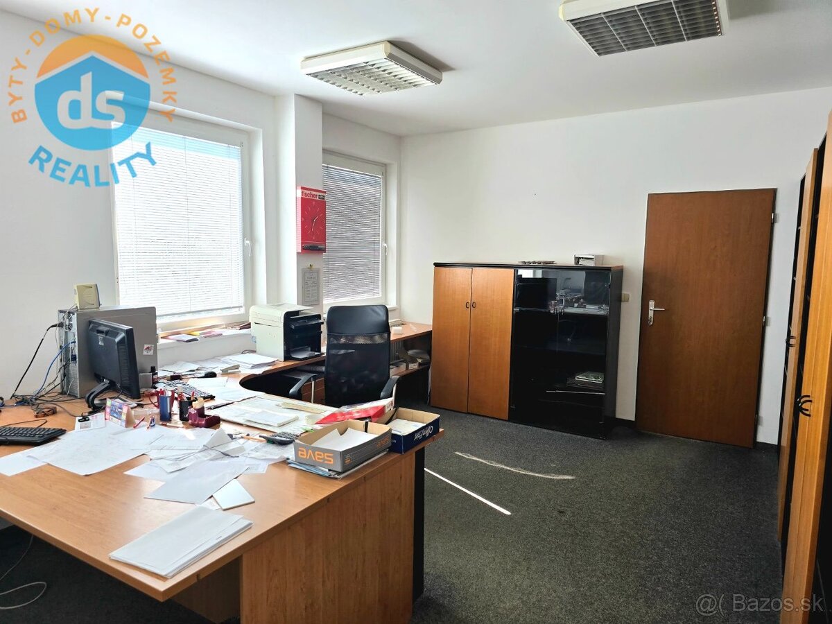 Na predaj priemyselný objekt, administratíva, garáže, sklady - 14