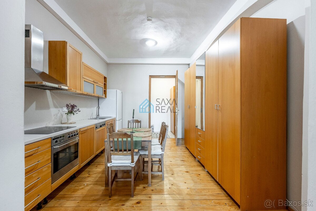 Byt 90 m2 v hist.centre a s balkónom na Hlavnej ulici. - 14