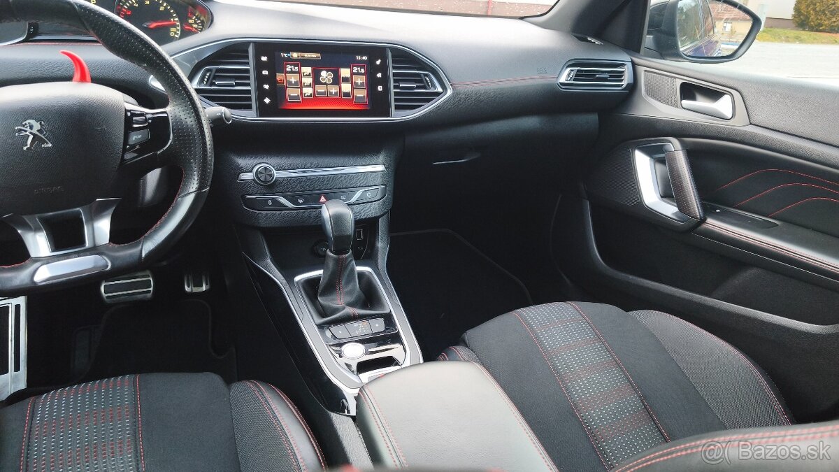 Peugeot 2008 e GT pack - 14