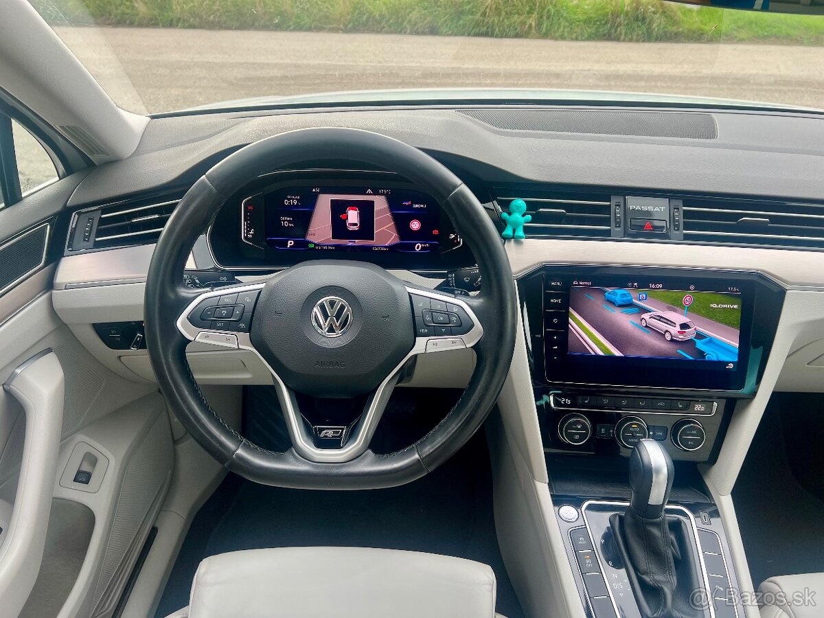 VW Passat Variant 2.0 TDi R-line 4-motion DSG 2019 140kw 4x - 14
