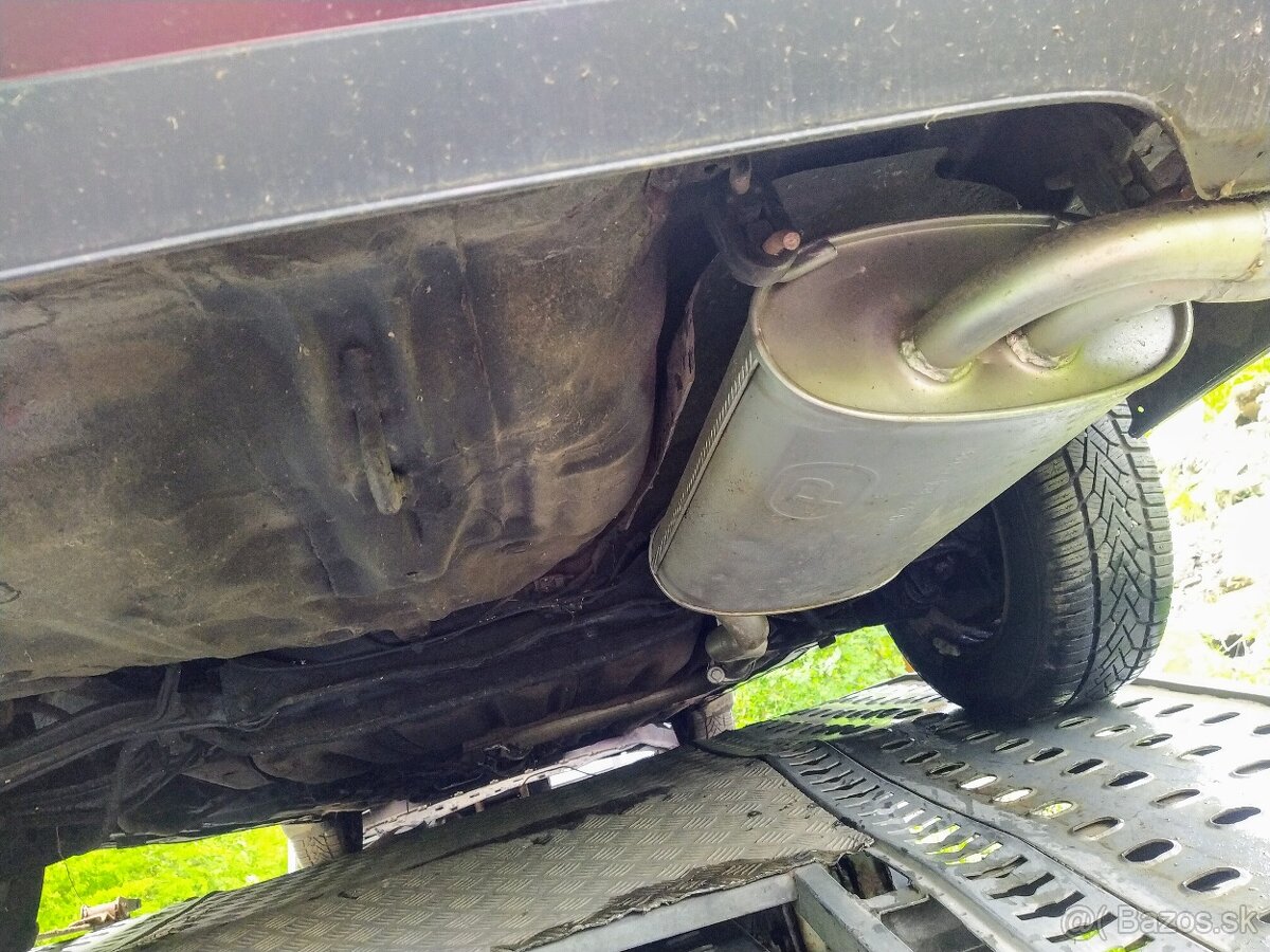 Honda Accord Aerodeck 2.2i automat - 154 000 KM - DVA VOZY - 14