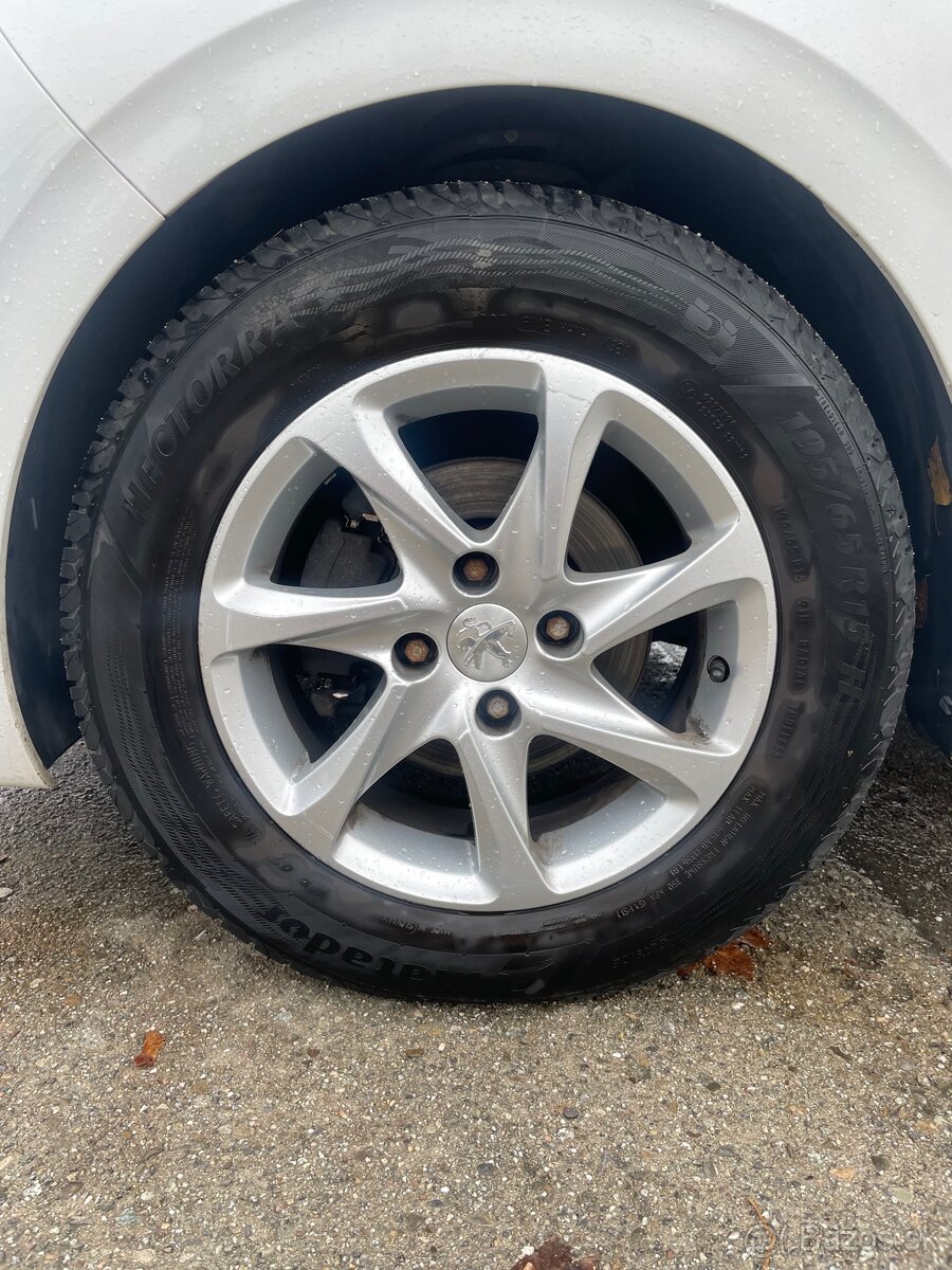 Peugeot 208 1.2 VTi - 14