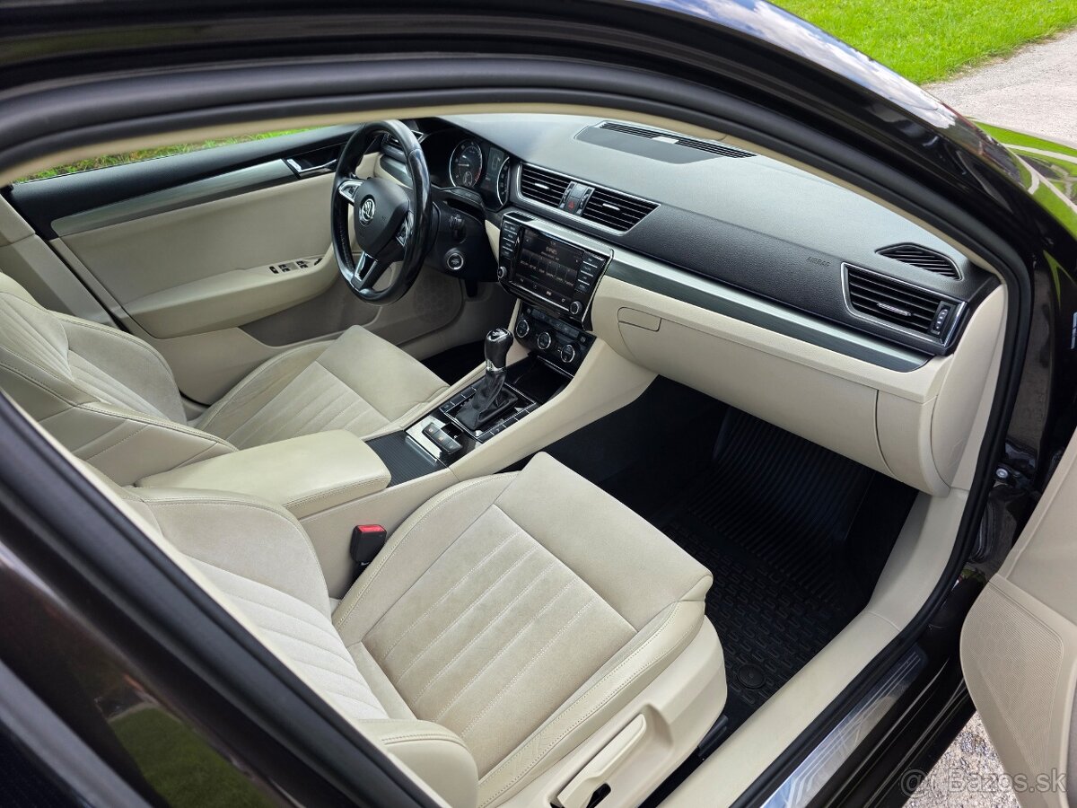 Skoda Superb Combi 2.0TDI DSG - 14