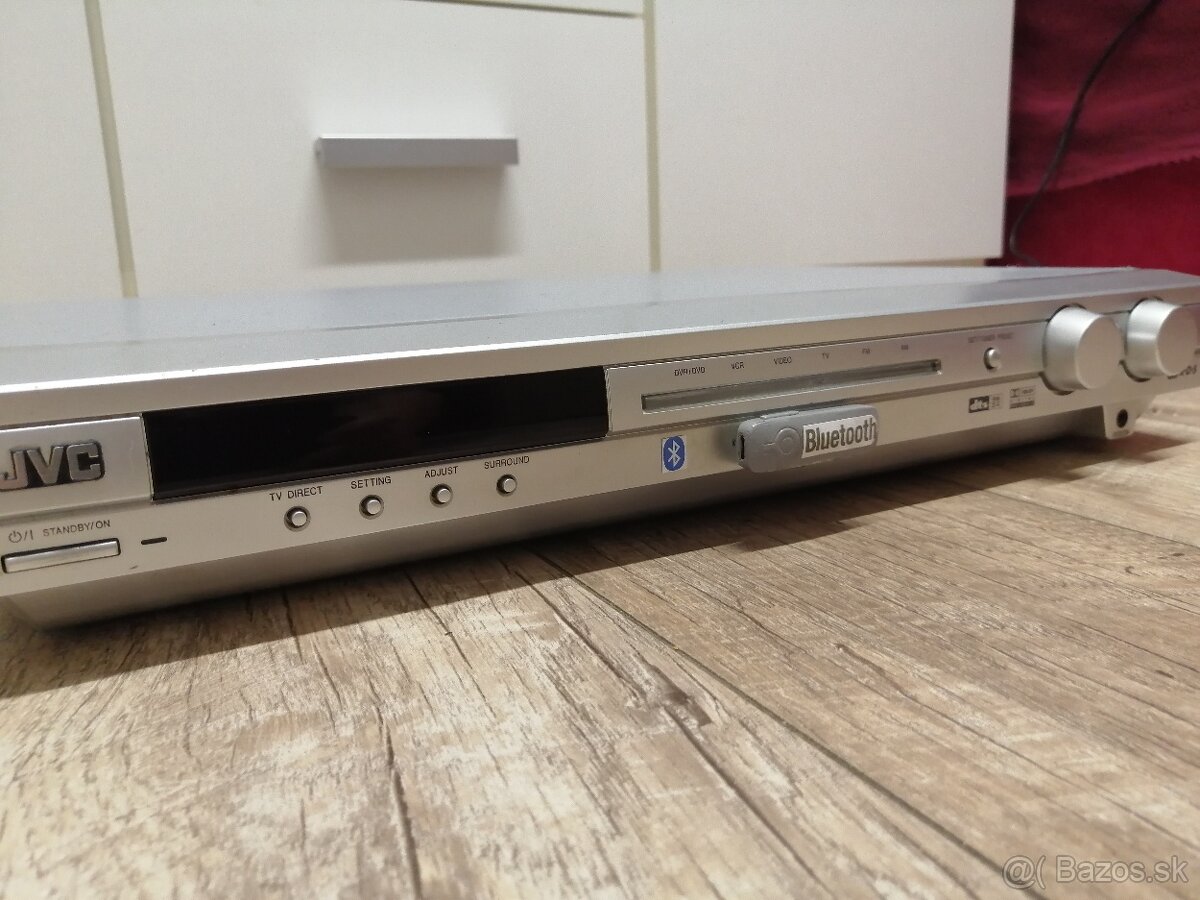 Bluetooth JVC zosilovac - 14