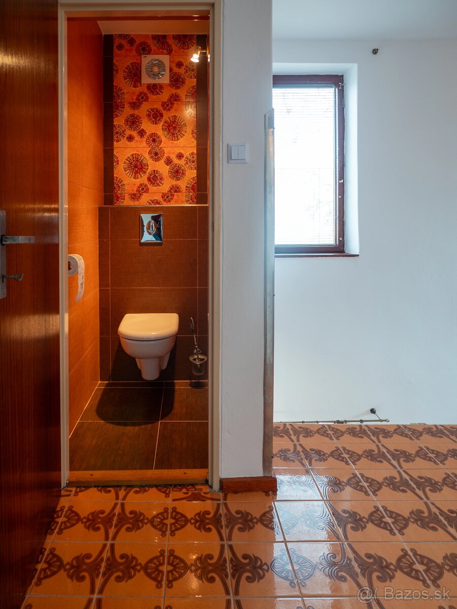 Ponúkame na predaj rodinný dom v Hanušovciach nad Topľou - 14