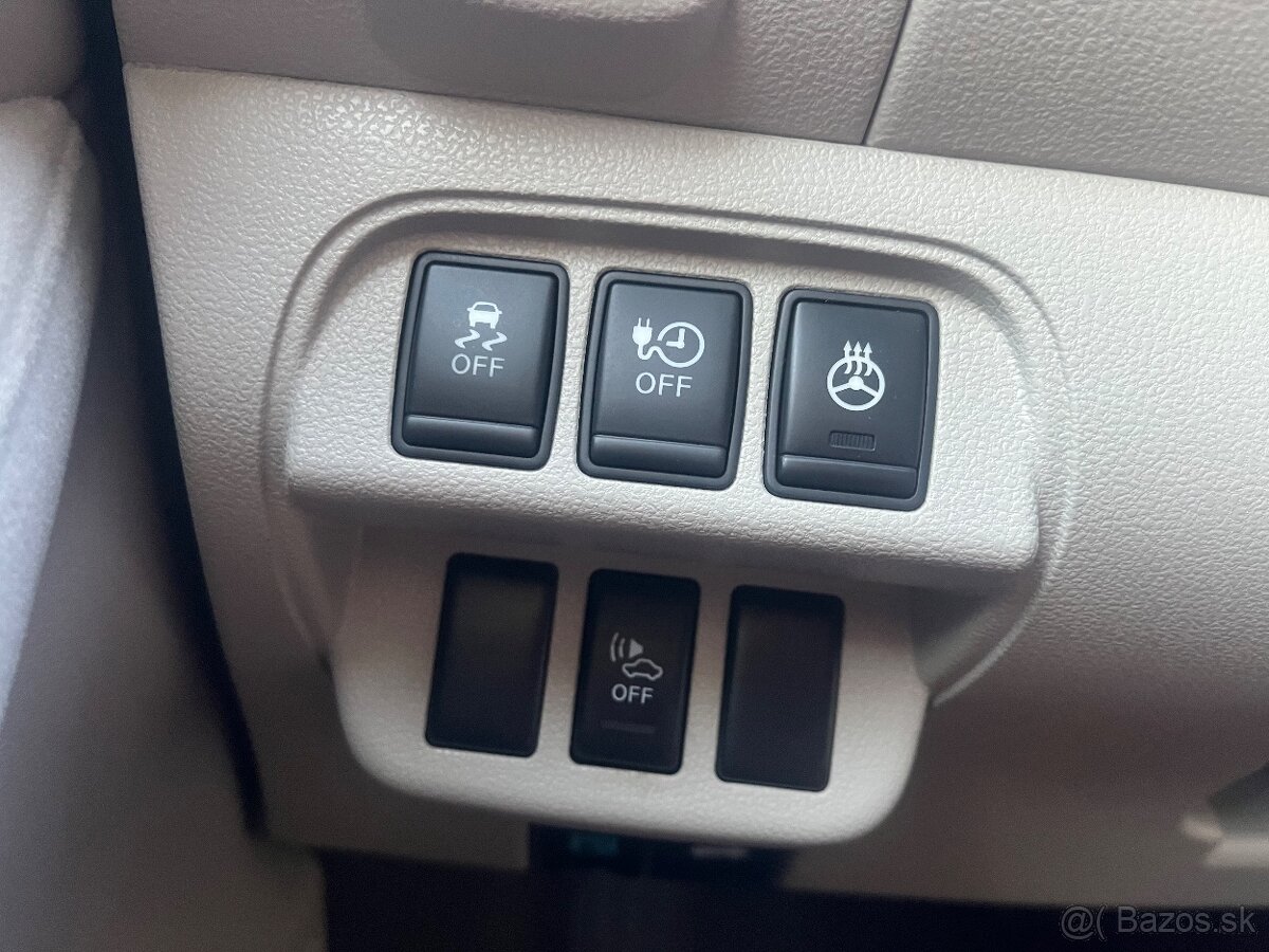 Nissan LEAF Tecna Elektro 80kw, rok 6/2013, biela perleť - 14