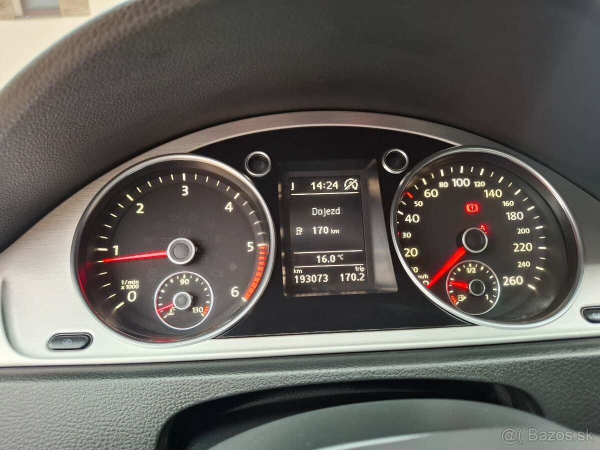 Passat 2.0 TDI Highline - 14