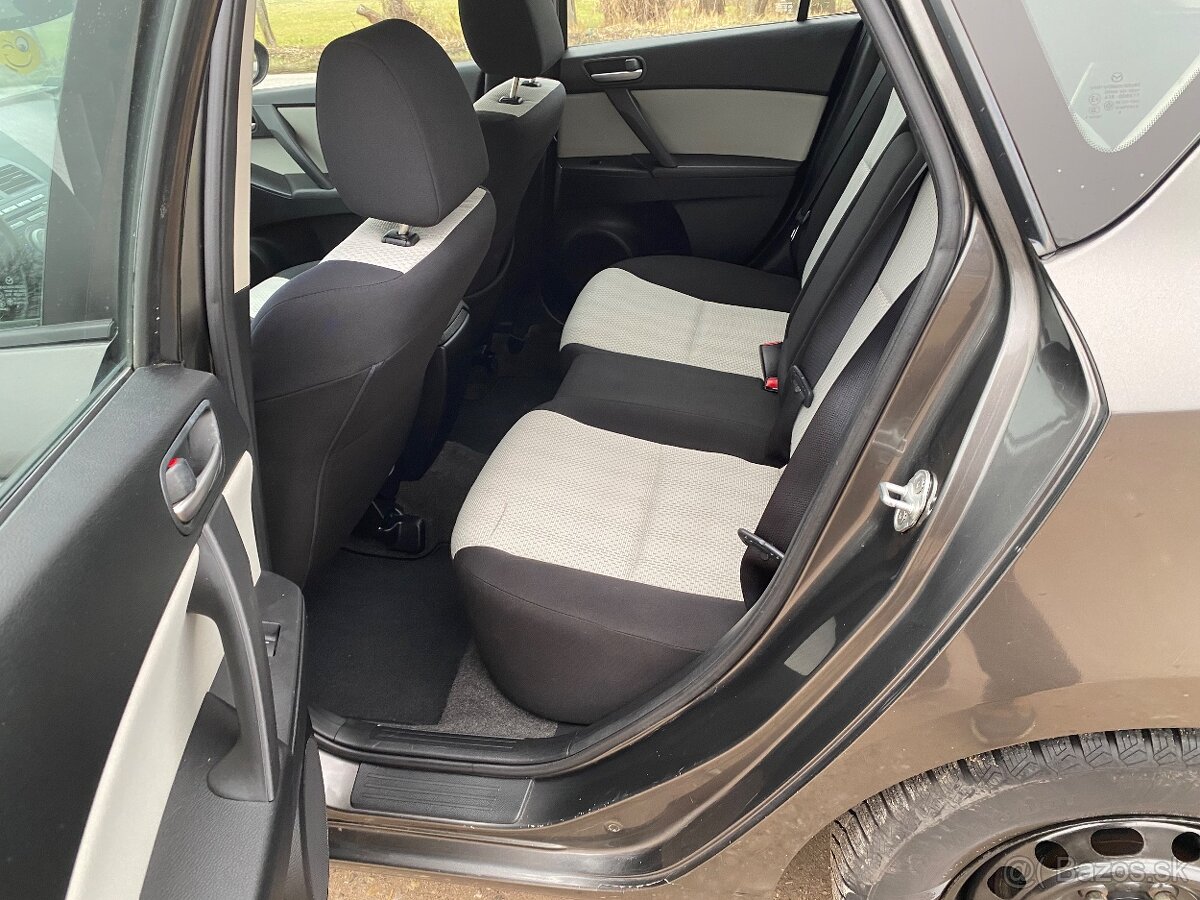 Predám Mazda 3,1,6 diesel 80kw, rv 2010, - 14