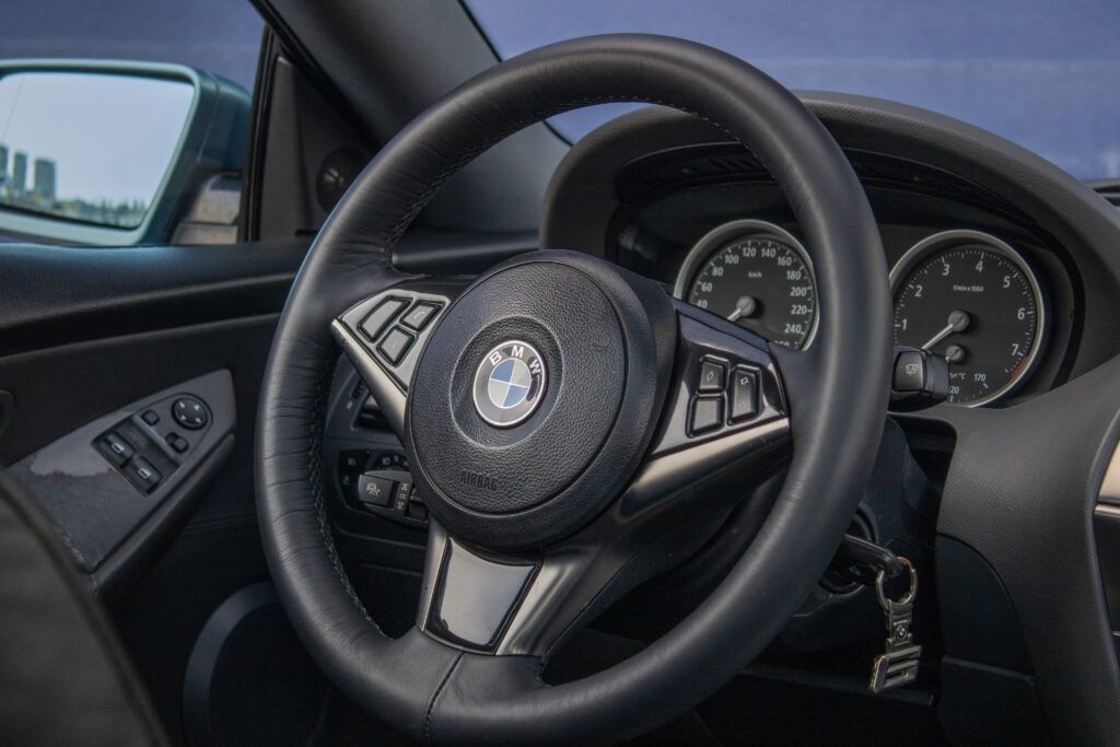 BMW Rad 6 Coupé 630 Ci - 14