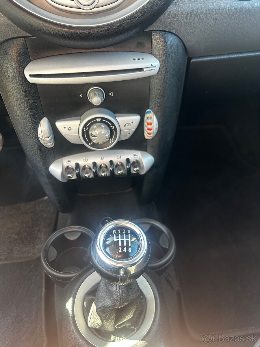 Predám zachovali Mini Cooper ONE - 14