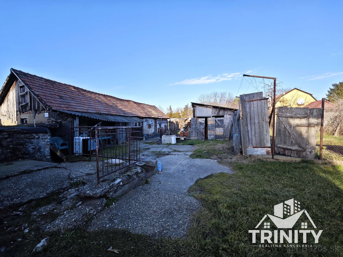 Na predaj poschodový 5-izbový rodinný dom v obci Pribeta - 14