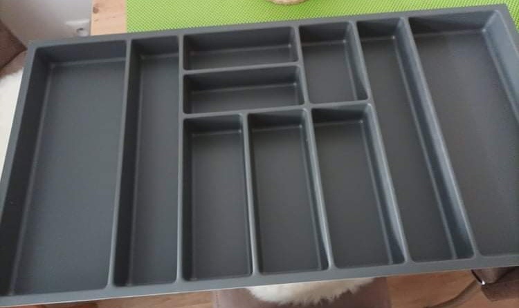 Nohy,Na sporak,Koreničky do zásuvky, Príborník do zásuvky - 14