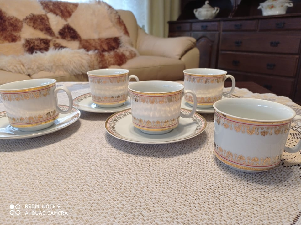 Retro kávové a čajové šálky 4. - 14