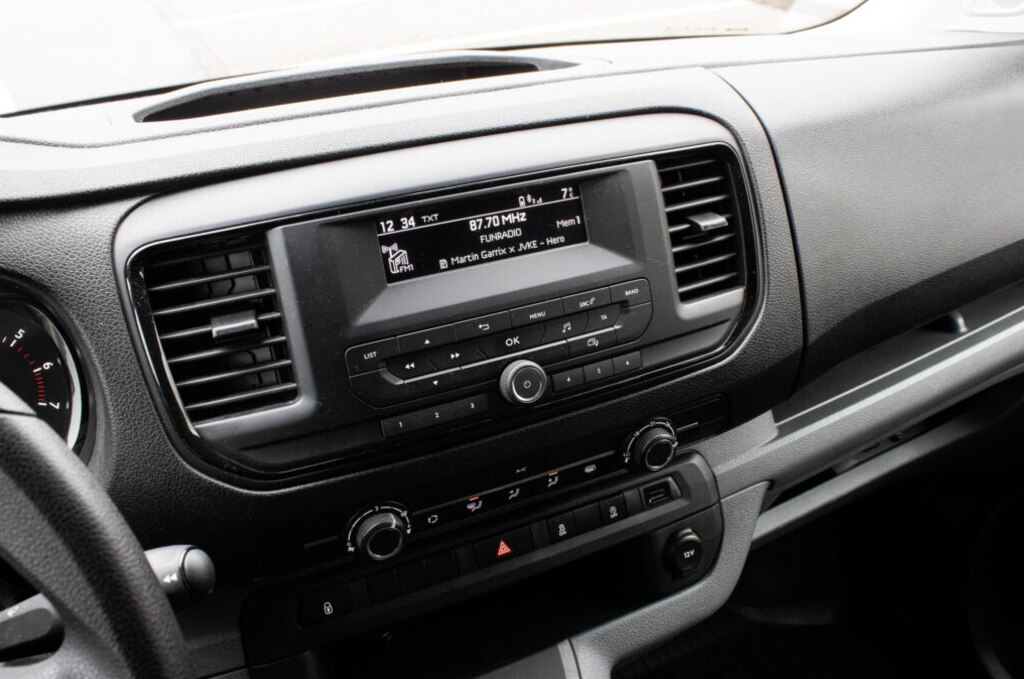 Toyota Proace 2.0 D-4D, 106kW (2022) - 14