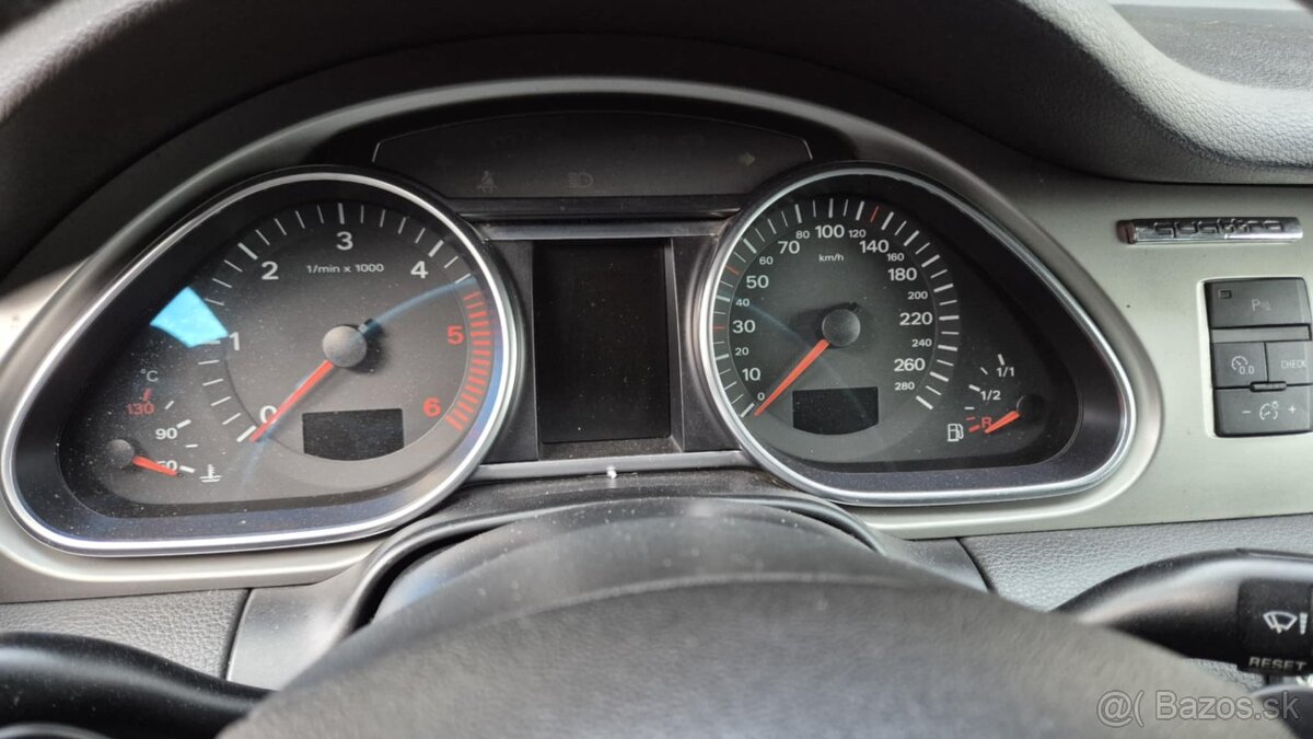 Audi Q7 3,0TDI 171kw kód motora BUG - 14