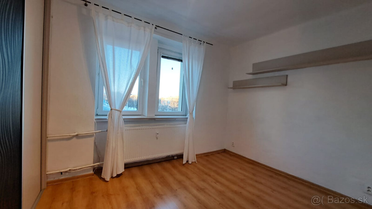 Prenájom 4-izbového bytu v lukratívnej časti Popradu - 14