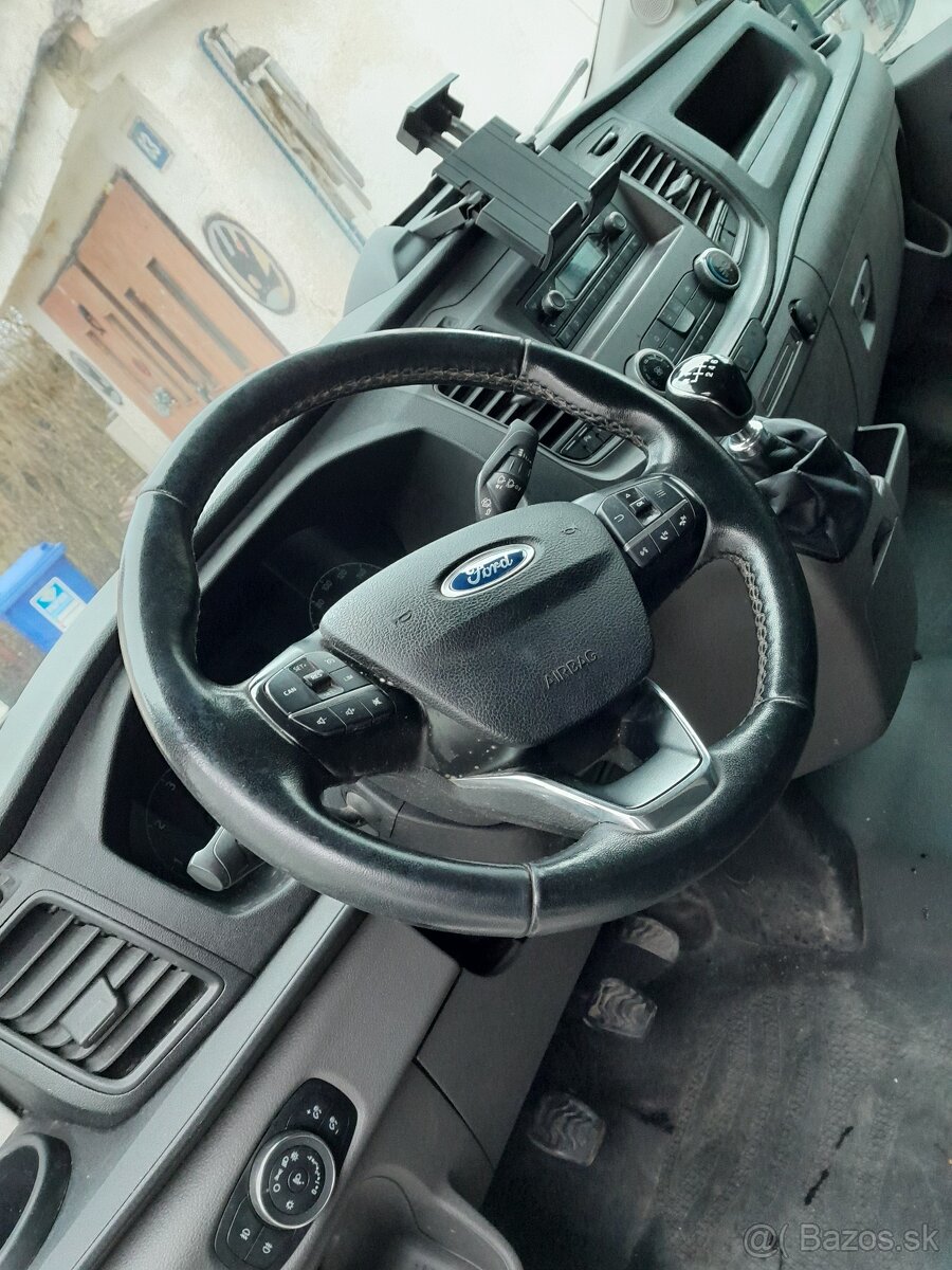 Ford Tranzit - 14